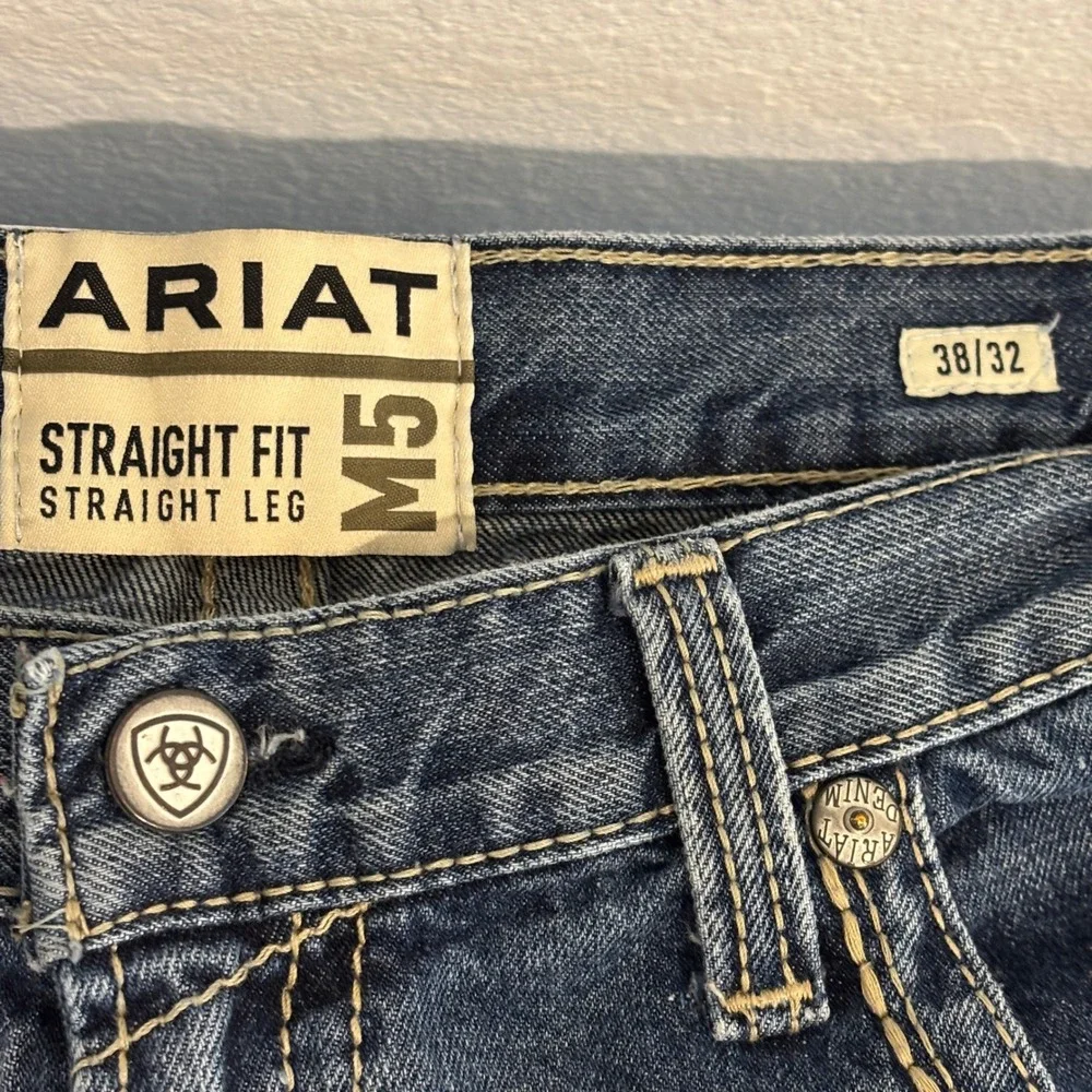 Ariat M5 Straight Fit Blue Jeans Mens 38x30 Durable Denim Rugged Western Cowboy